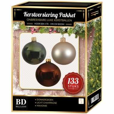 Kerstboom 133 stuks kerstballen mix parel-groen-mahonie voor 180 cm boom versiering
