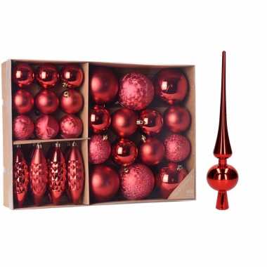 Kerstboomversiering pakket rode kunststof kerstballen. kerstornamenten en piek