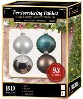 Kerstboom kerstballen pakket 93 stuks met piek wit blauw bruin zilver versiering